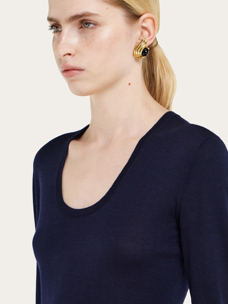 Lightweight wool top Gallery image 4