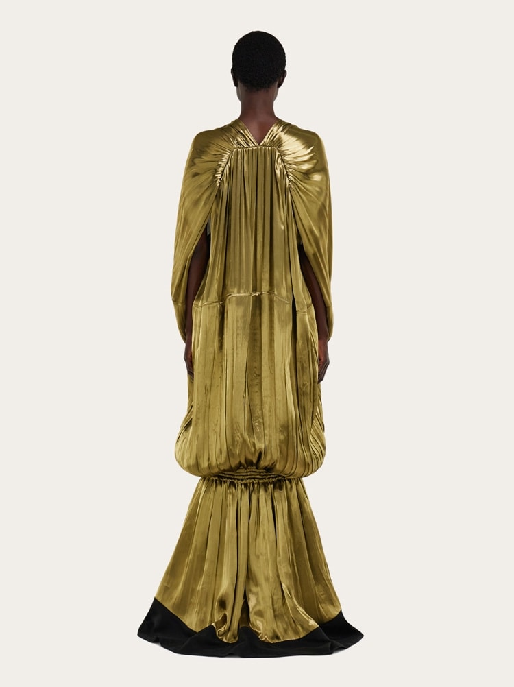 Abito lungo in lamé fluido Gallery image 3