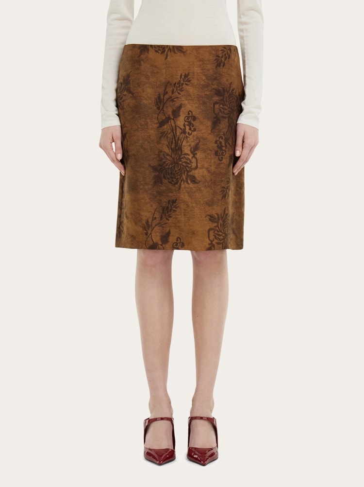 Mid-length silk skirt Gallery image 2