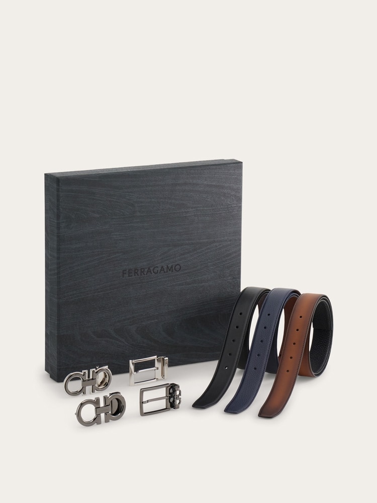 Belt box with buckles Gallery image 1