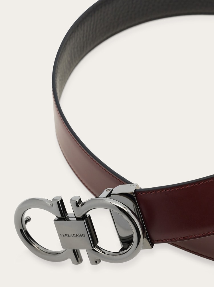 Reversible and adjustable Gancini belt Gallery image 5