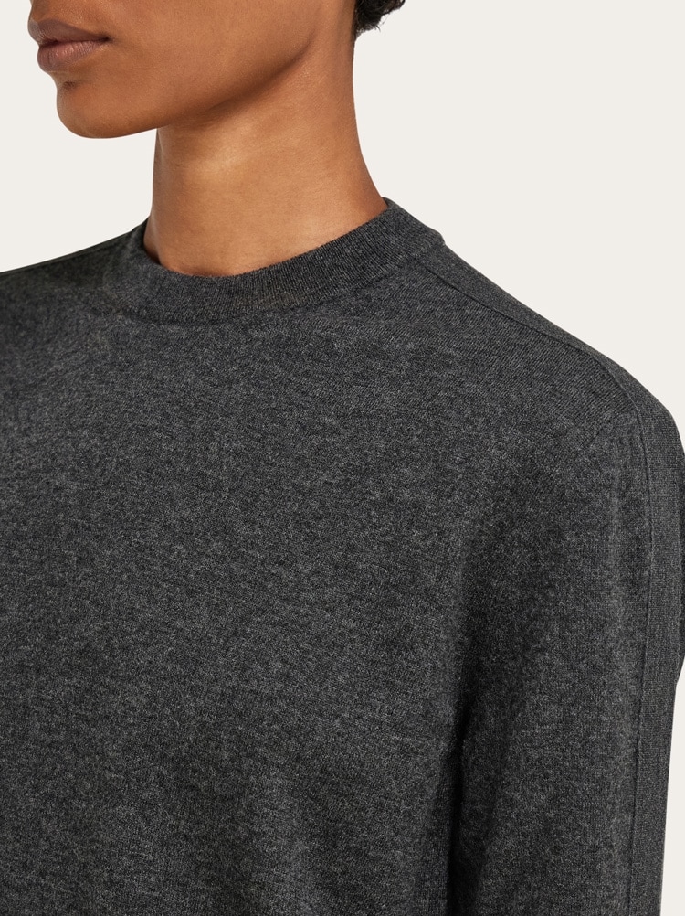 Long sleeve knitted top with ribbon detail Gallery image 4