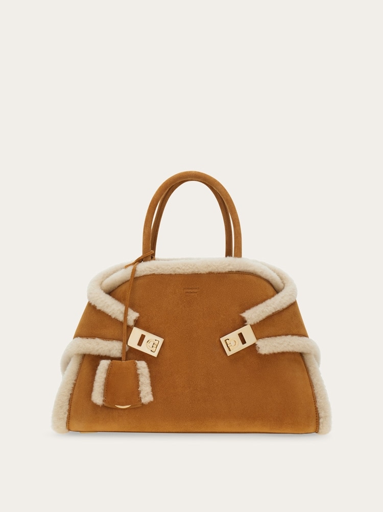 Hug handbag (S) Gallery image 1