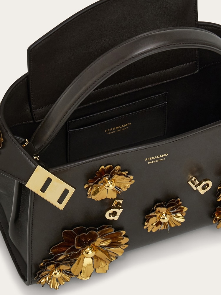 Hug Soft handbag (S) Gallery image 6