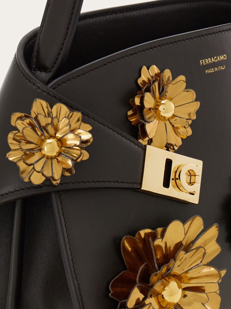 Hug Soft handbag (S) Gallery image 8