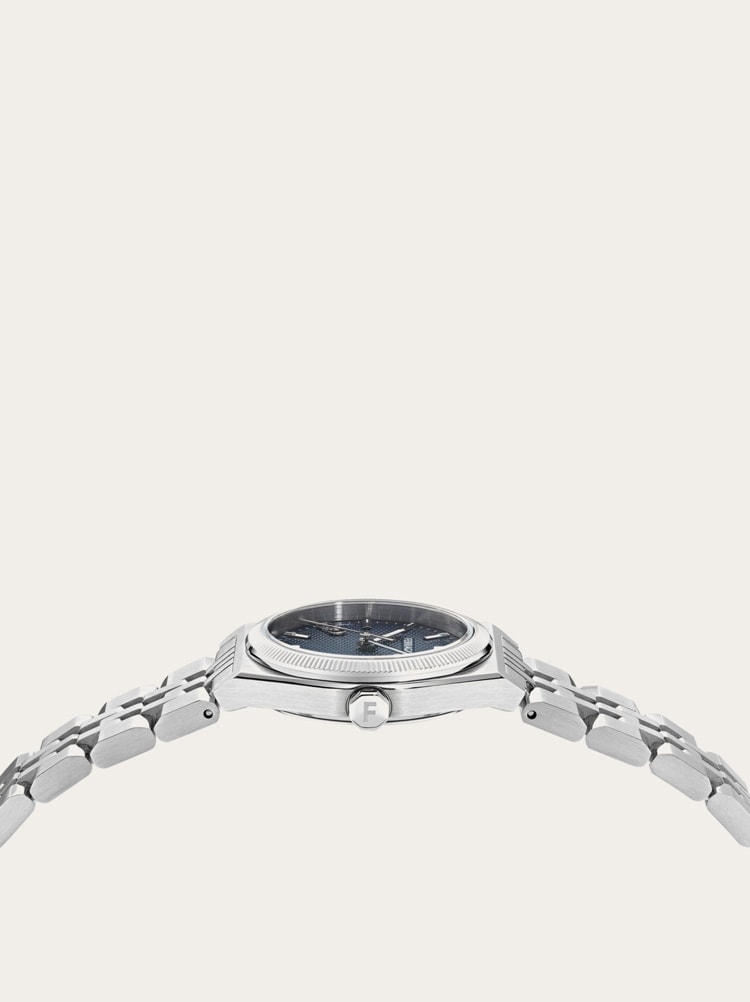 Vega New watch Gallery image 3