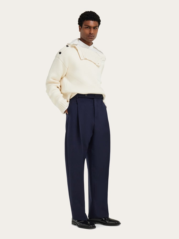 Stretch poplin cotton shirt with adjustable collar Gallery image 8
