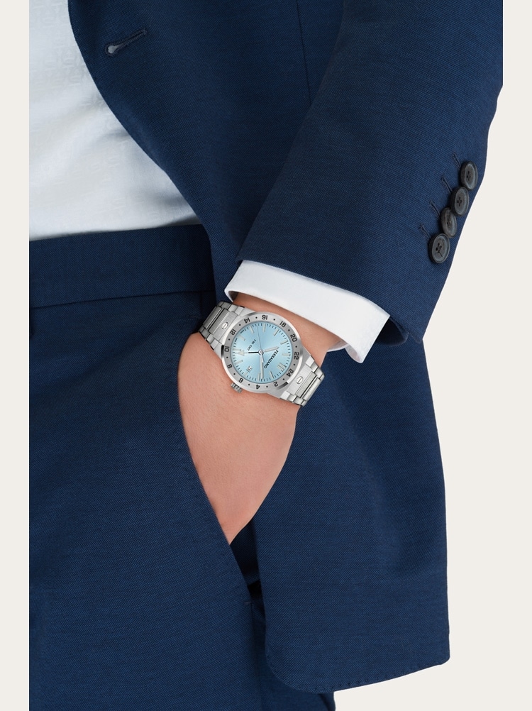 F-80 Classic GMT watch Gallery image 4