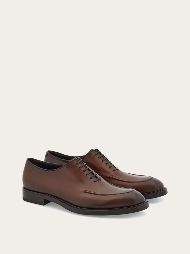 Oxford shoe with stitching detail Gallery image 2