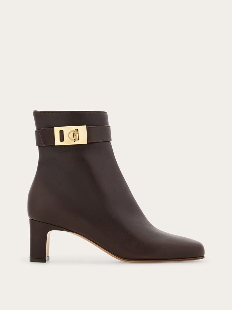 Hug buckle ankle boot Gallery image 1