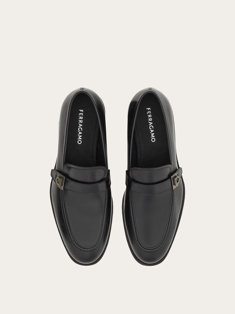 Loafer with Hug buckle Gallery image 3