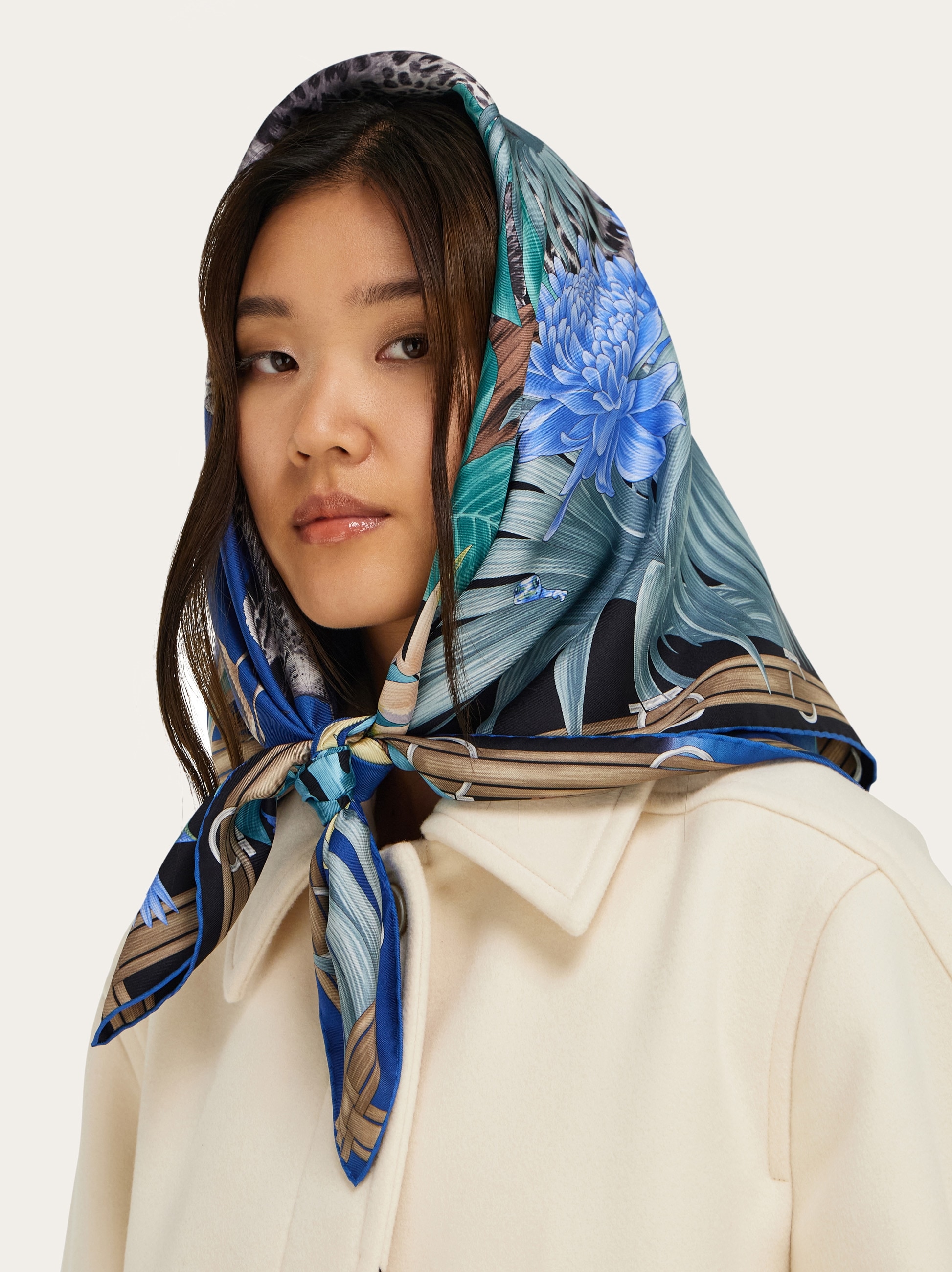 Felines print silk scarf - Women | Ferragamo
