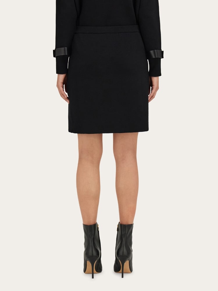 Jupe en tricot avec inserts en cuir Gallery image 4