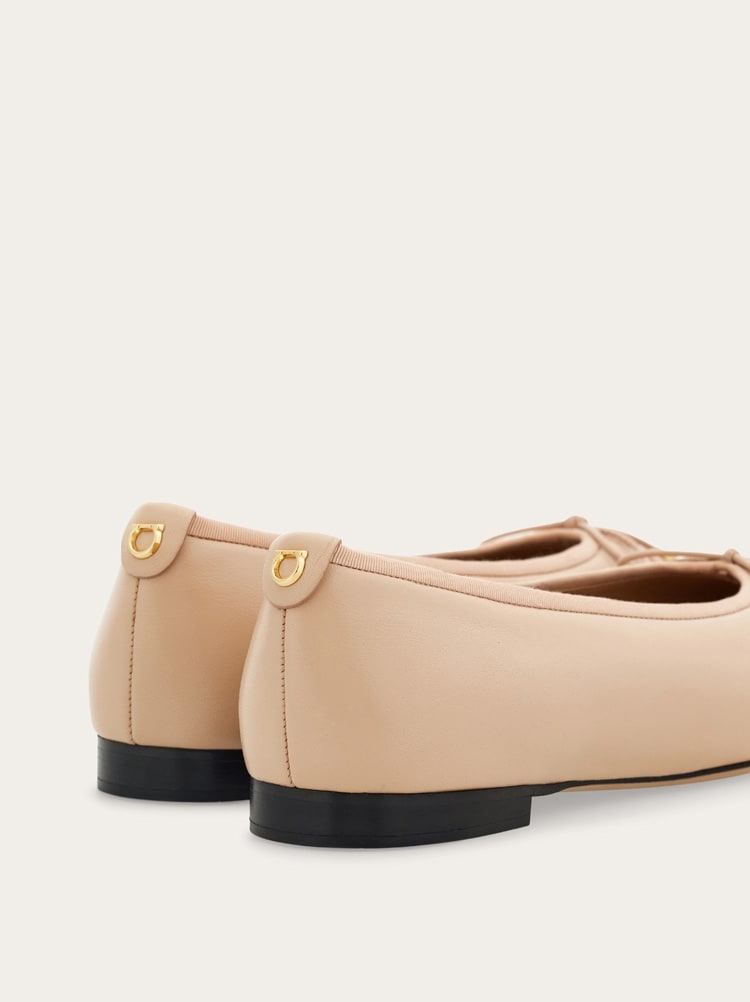 Ballet flat with bow detail Gallery image 4