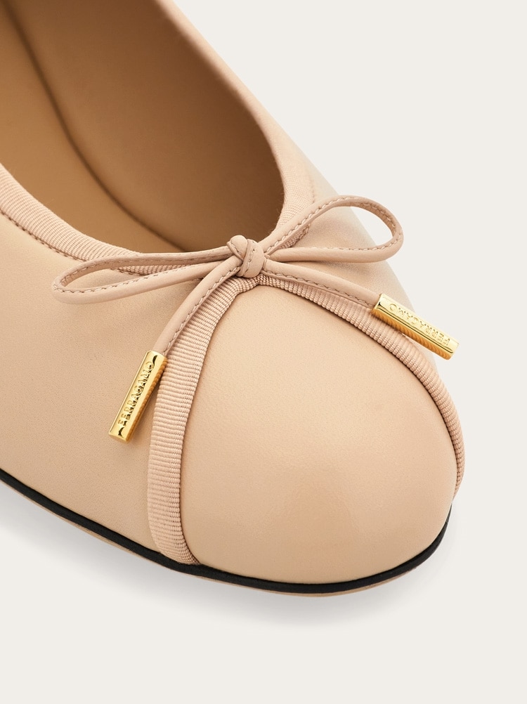 Ballet flat with bow detail Gallery image 5