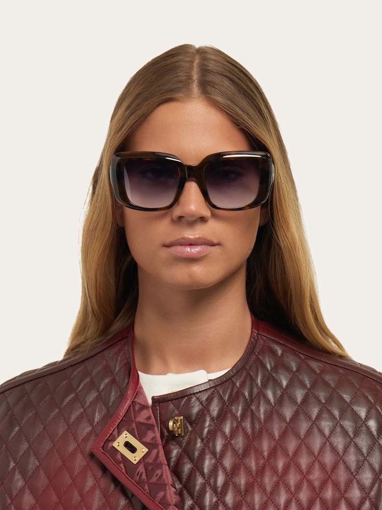 Occhiali da sole squadrati Gallery image 3