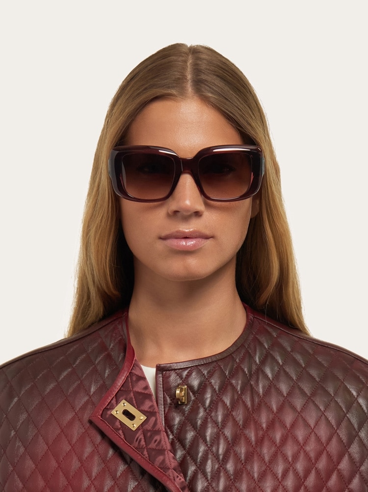 Rectangular frame sunglasses Gallery image 3