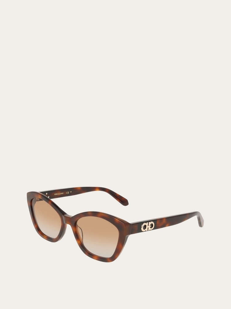 Butterfly frame sunglasses Gallery image 4