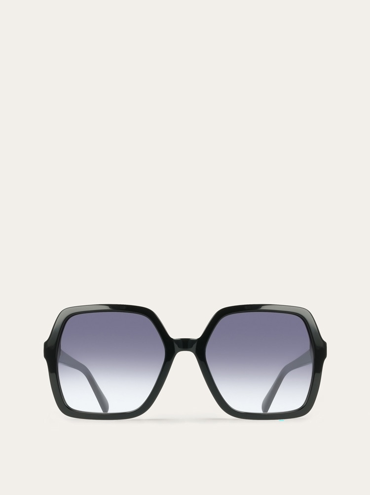 Square frame sunglasses Gallery image 1