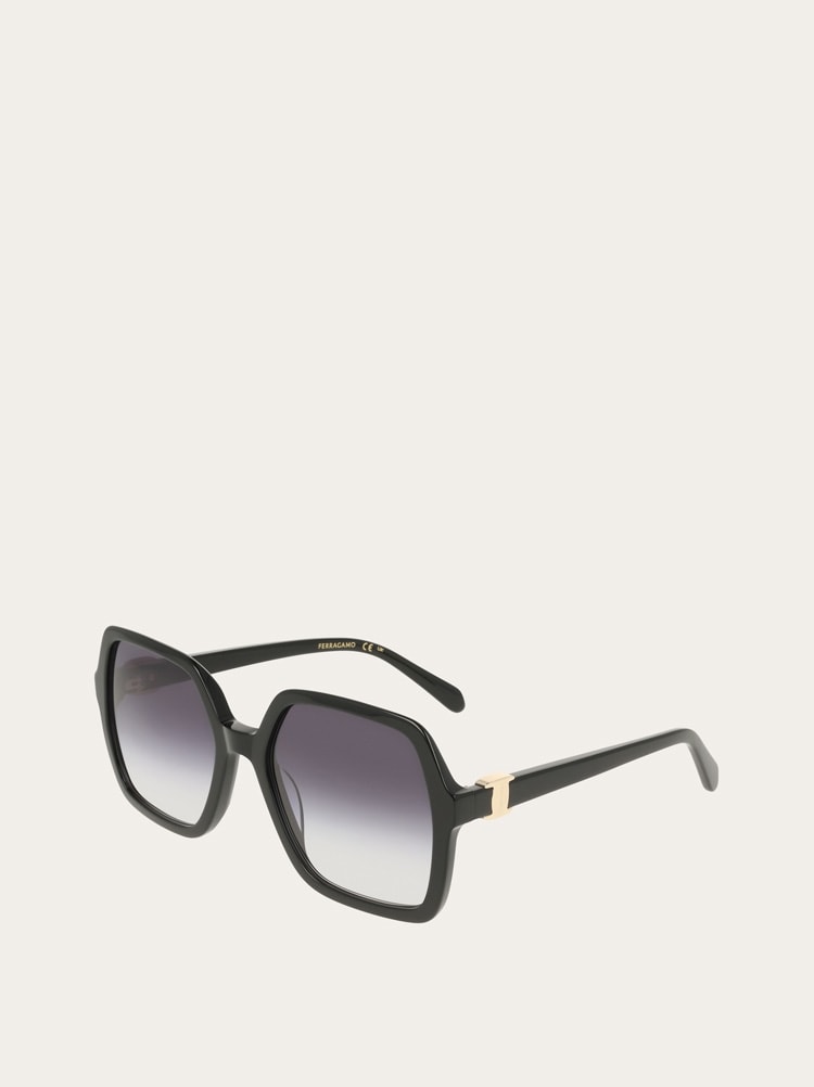 Square frame sunglasses Gallery image 4