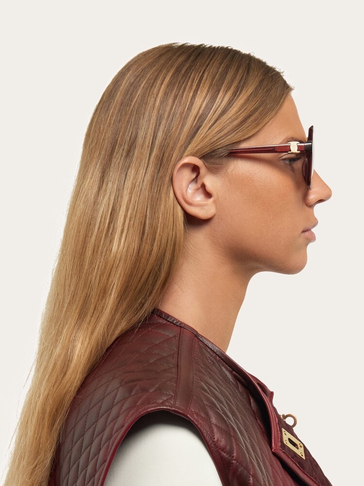 Square frame sunglasses Gallery image 5