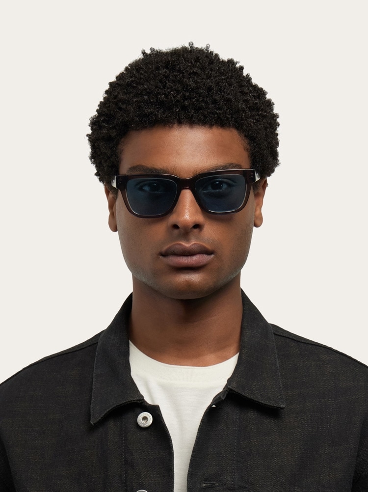 Square frame sunglasses Gallery image 3
