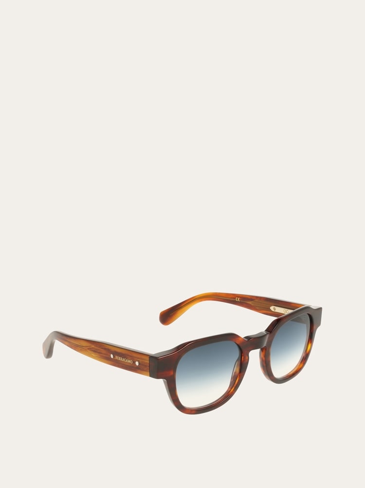 Sunglasses Gallery image 2