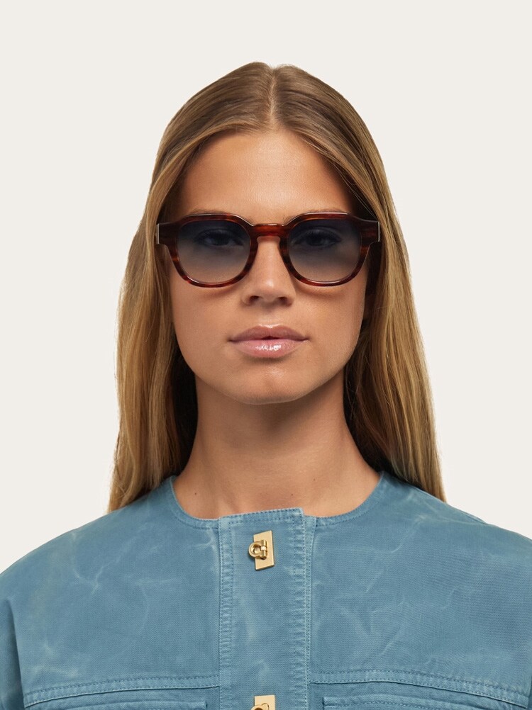 Sunglasses Gallery image 5