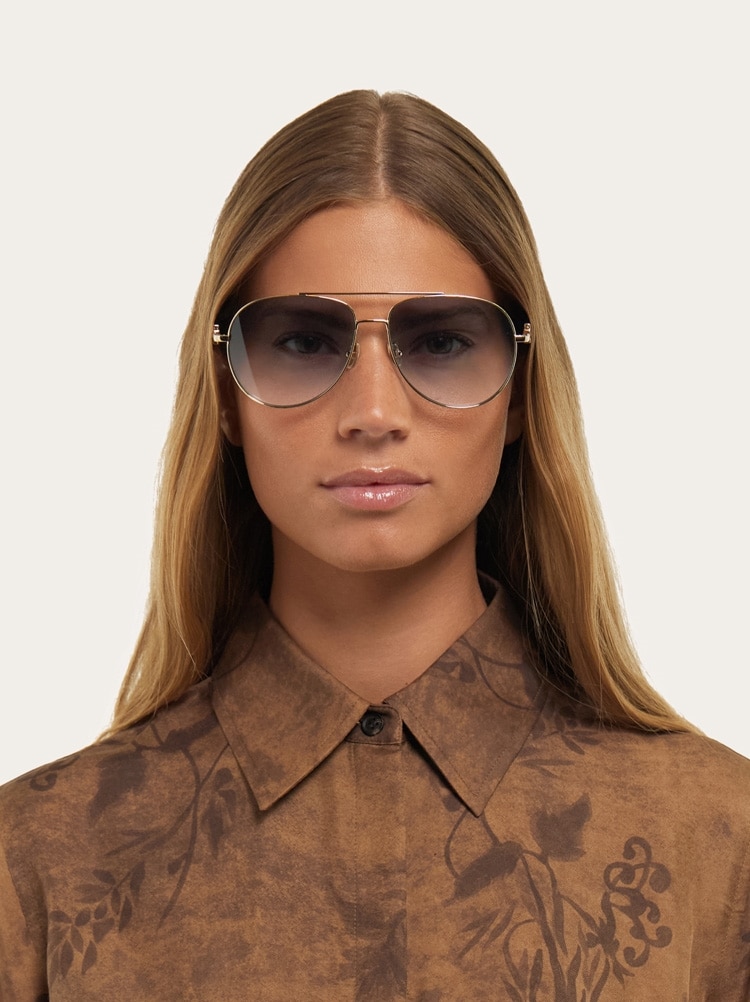 Aviator frame sunglasses Gallery image 3