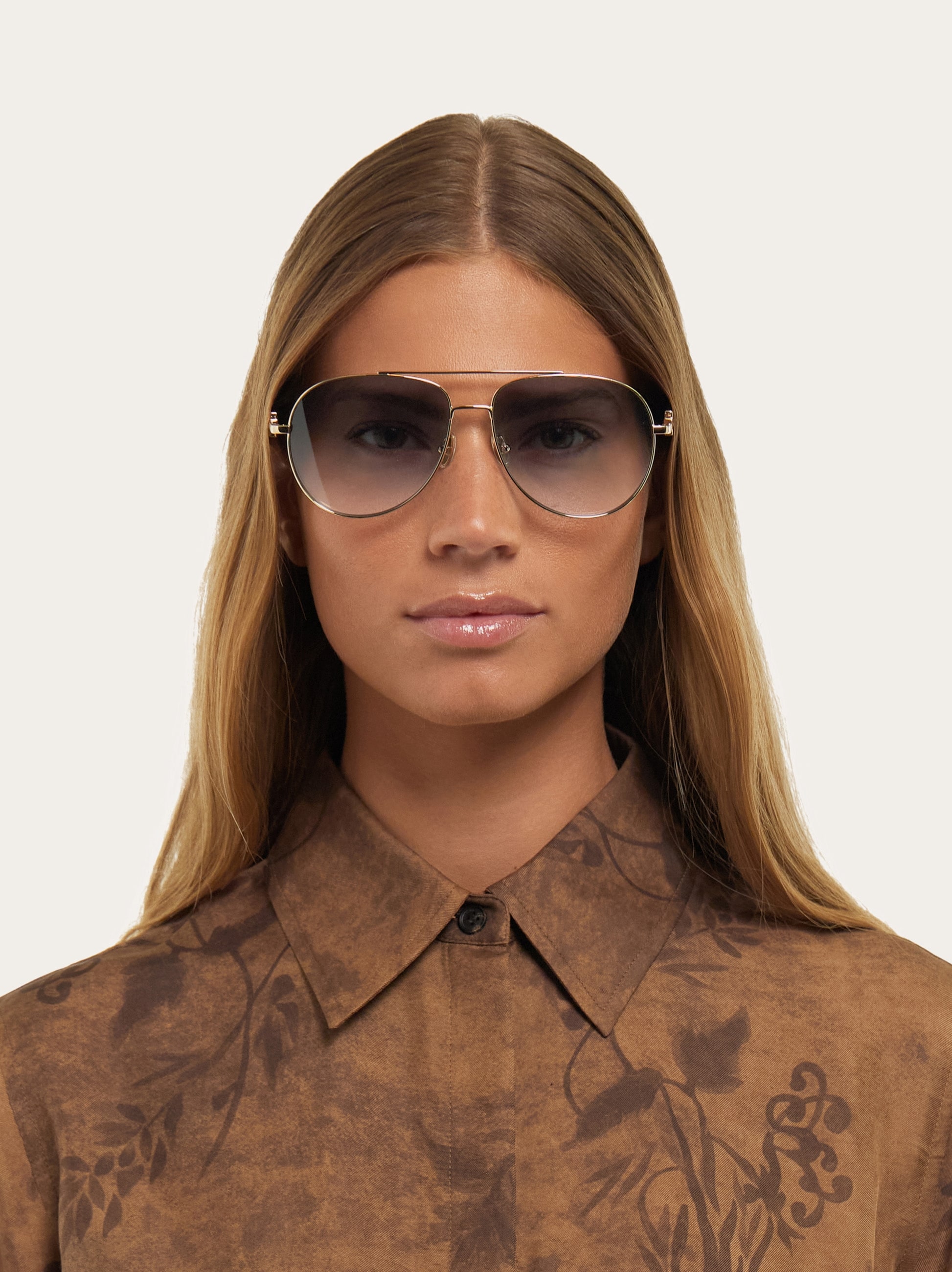Aviator frame sunglasses - Women | Ferragamo