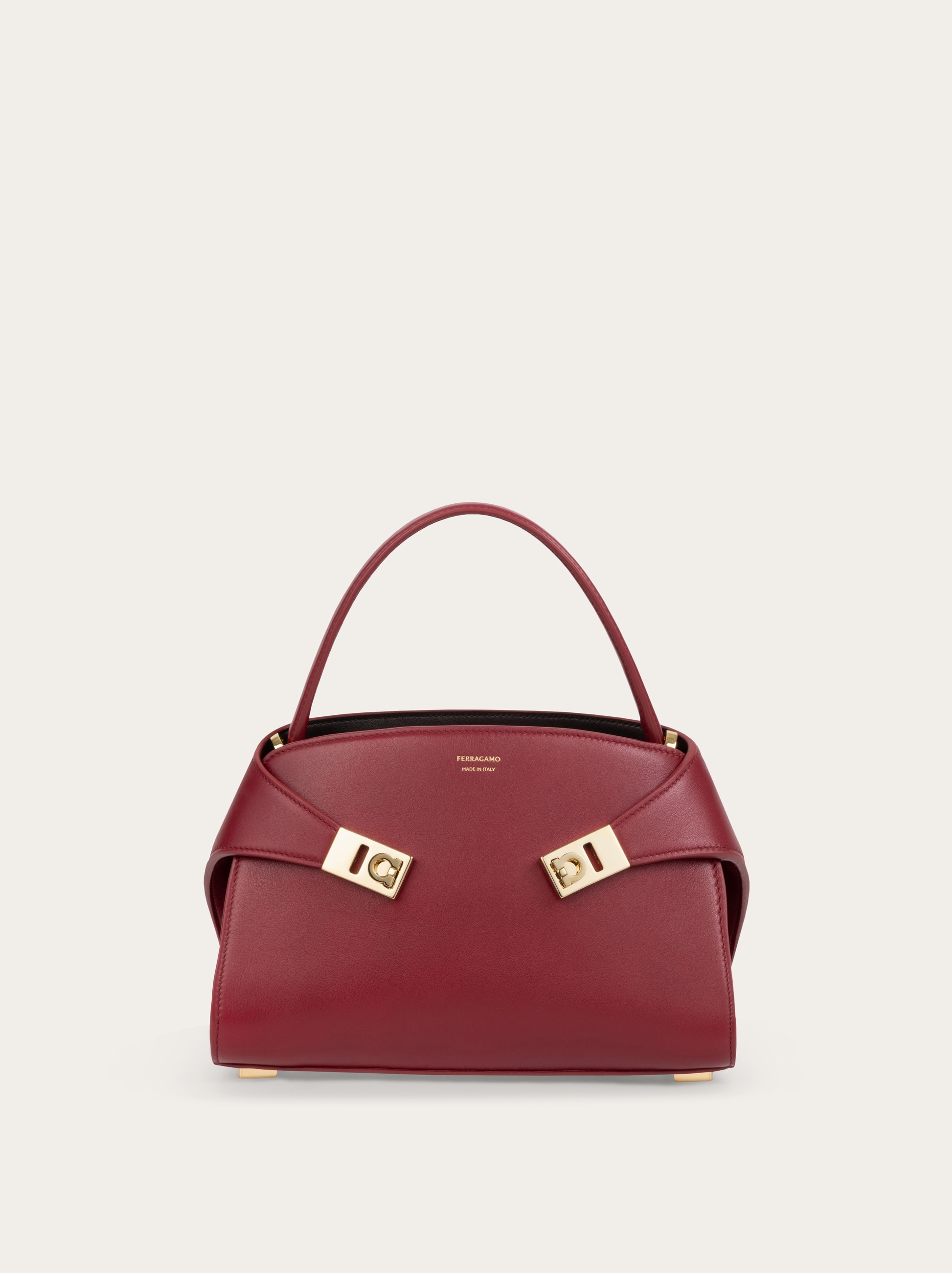 Ferragamo カバン Hug soft bicolor handbag (XS) - Women | Ferragamo