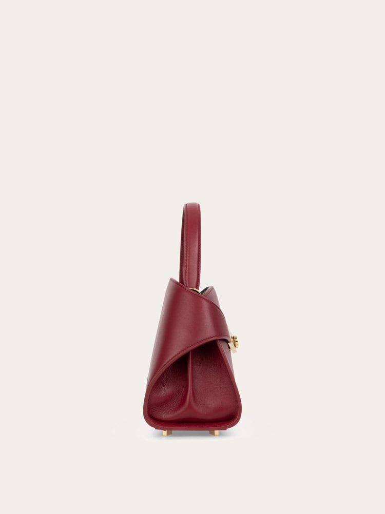 Hug soft bicolor handbag (XS) Gallery image 2
