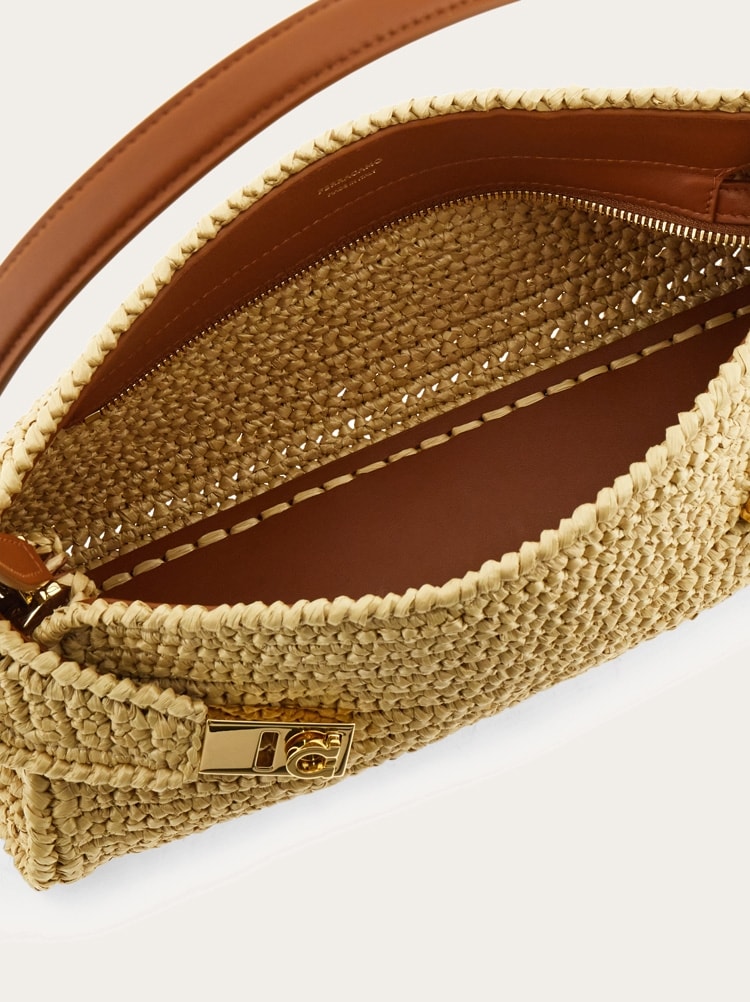 Hug East-West shoulder bag Gallery image 4